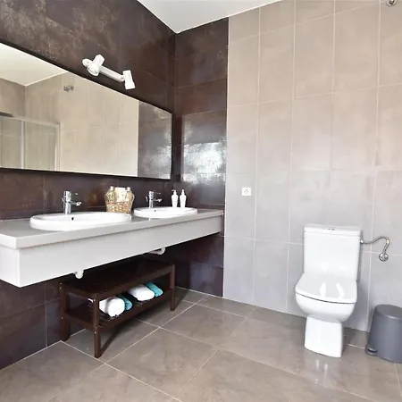 Vila Lighthouse - Private Pool - Costa Teguise